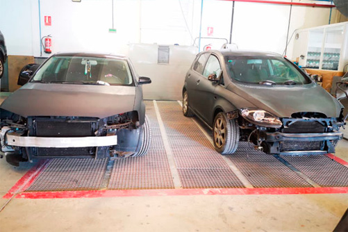 vehículo en reparación 